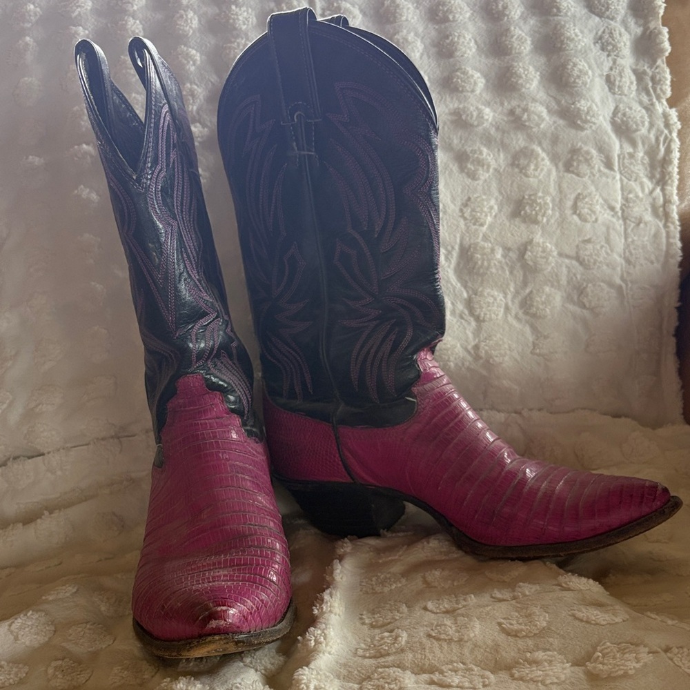 Justin Boots Pink and Black Heeled Western Boots